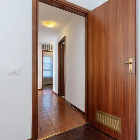 Pontelagoscuro Huge & Residential *